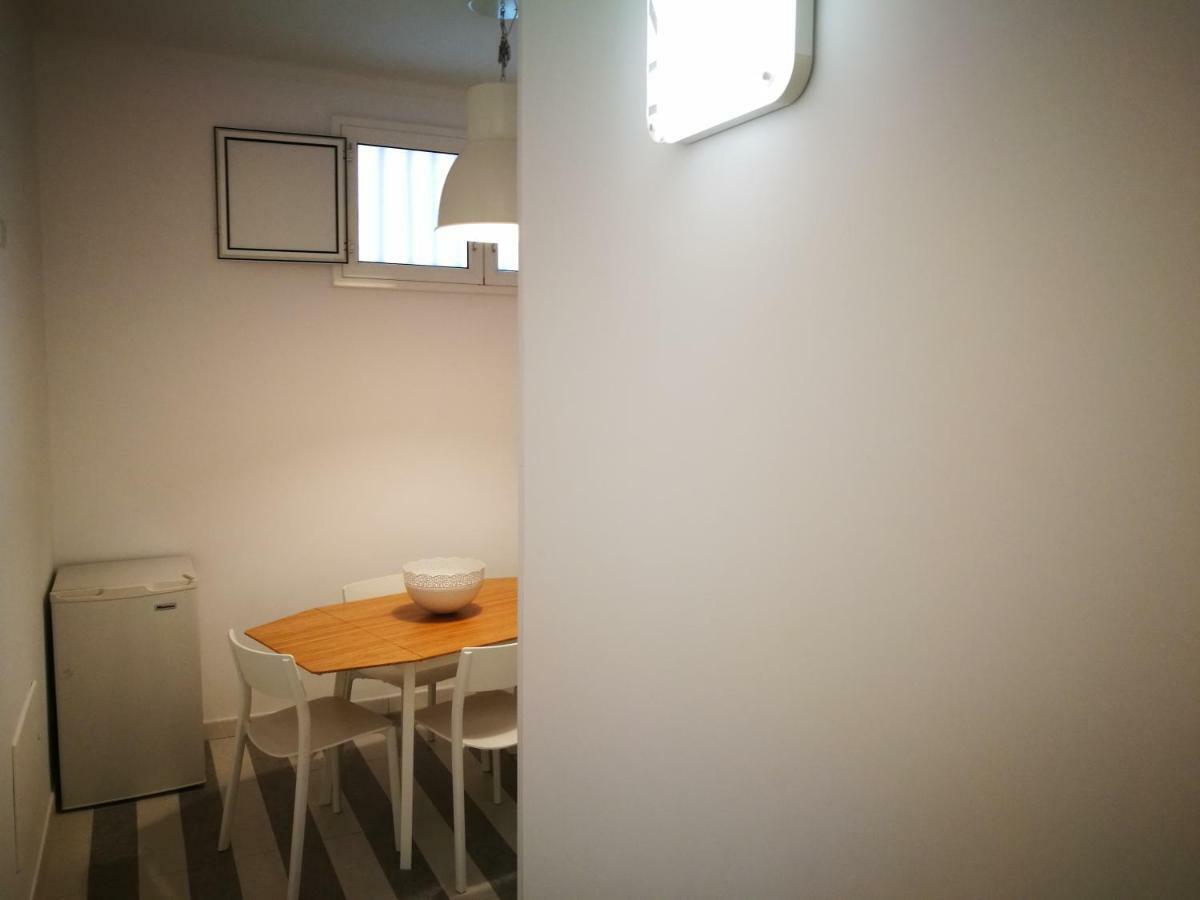 Simply House In Bari 2 Apartment Luaran gambar