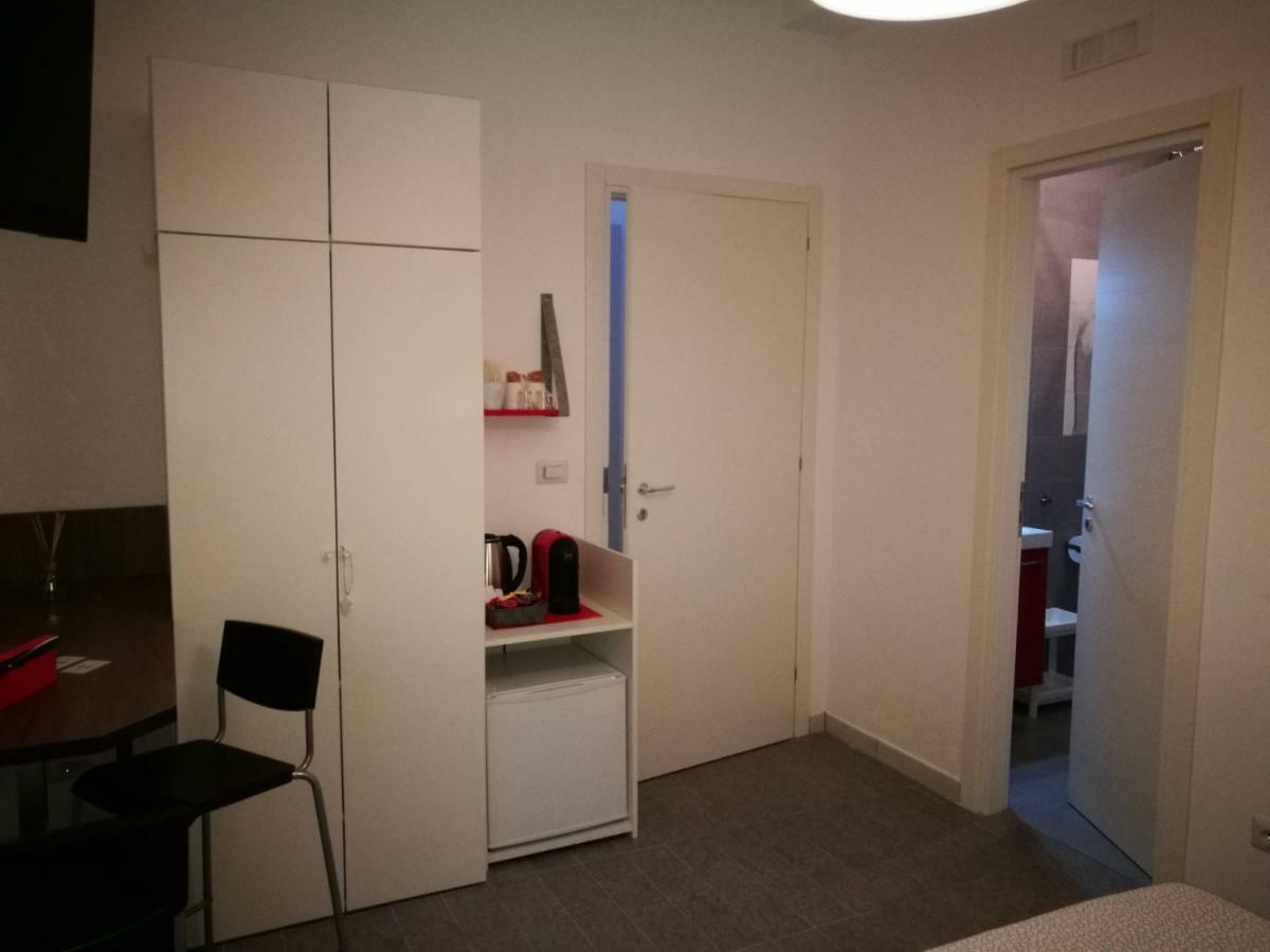 Simply House In Bari 2 Apartment Luaran gambar